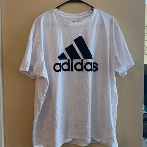 Adidas t shirt